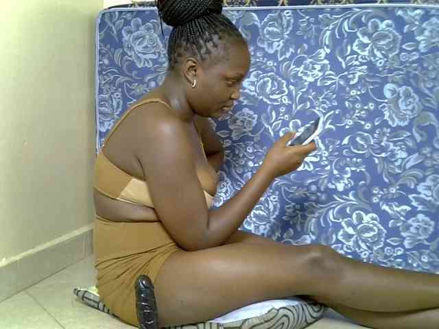 SexyDebie webcam