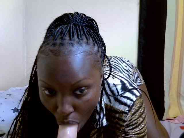 SexyDebie webcam