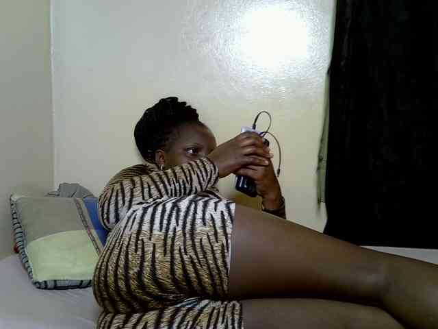 SexyDebie webcam