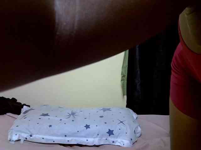 SexyDebie webcam