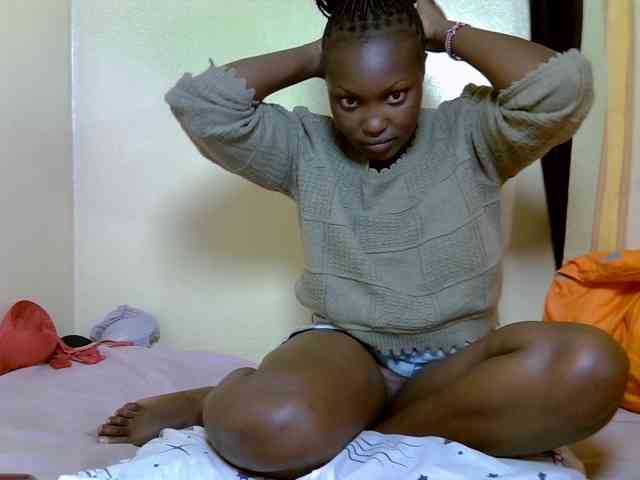 SexyDebie webcam
