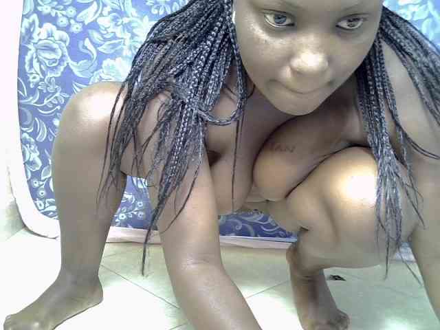 SexyDebie webcam