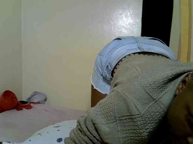 SexyDebie webcam