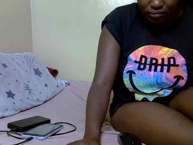 SexyDebie webcam