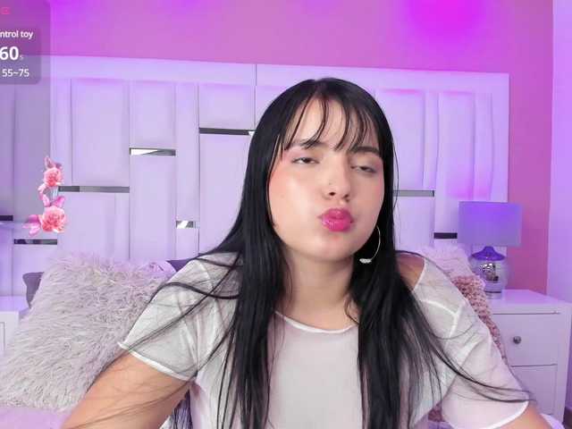  MiahScott chat room