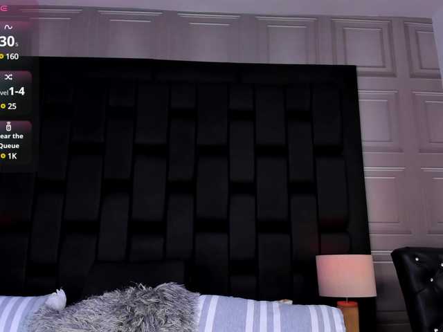  MiahScott chat room