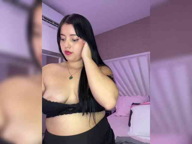 MiahScott webcam