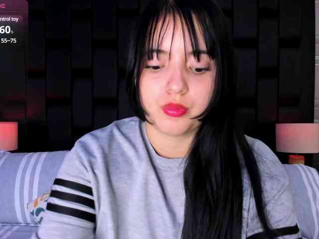 MiahScott webcam