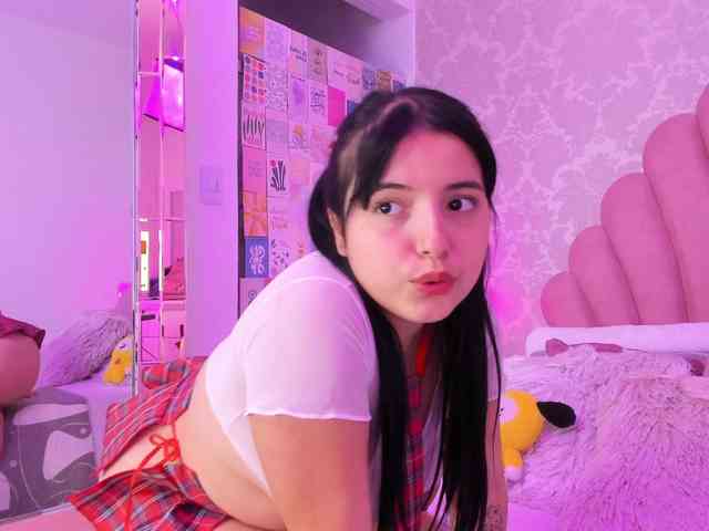 MiahScott webcam