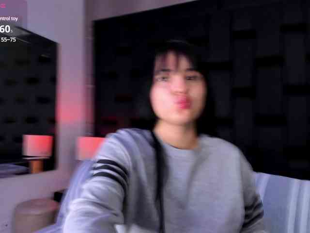 MiahScott webcam