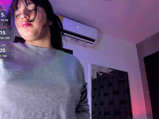 MiahScott webcam
