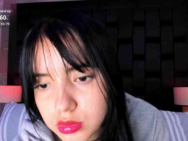 MiahScott webcam