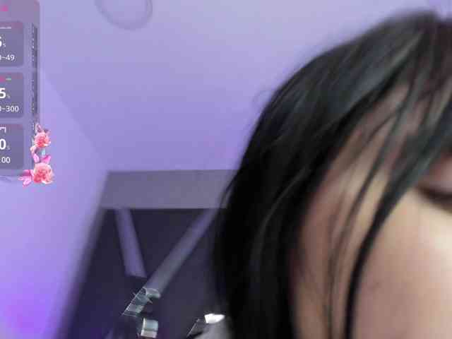 MiahScott webcam