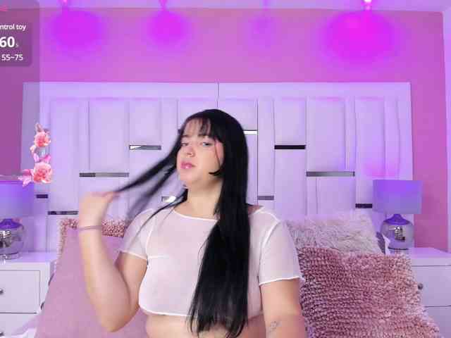 MiahScott webcam