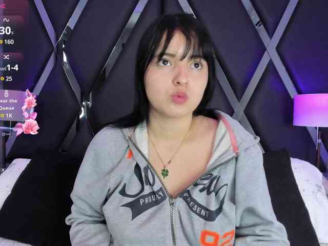 MiahScott webcam