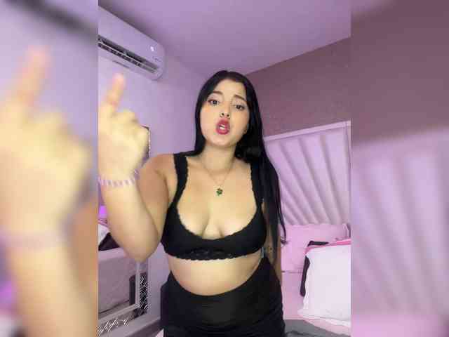 MiahScott webcam