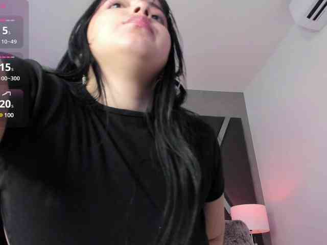 MiahScott webcam
