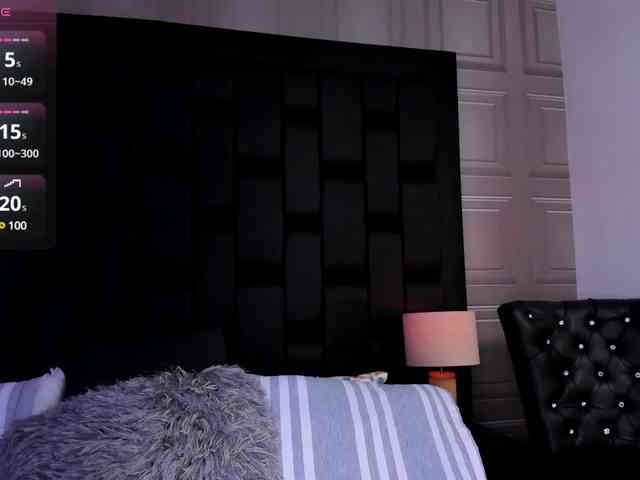 MiahScott webcam