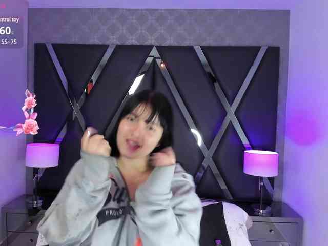 MiahScott webcam