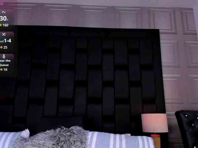 MiahScott webcam