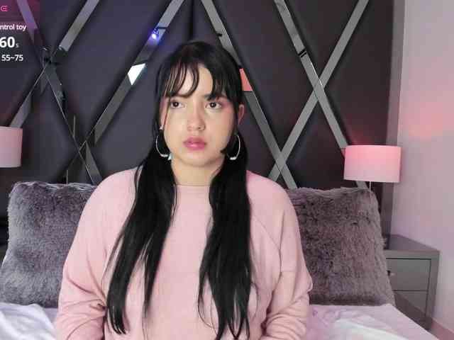MiahScott webcam