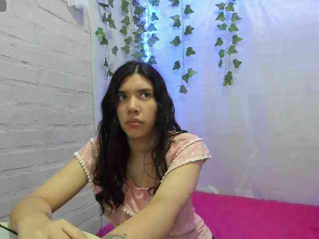 MaddyColombiana webcam