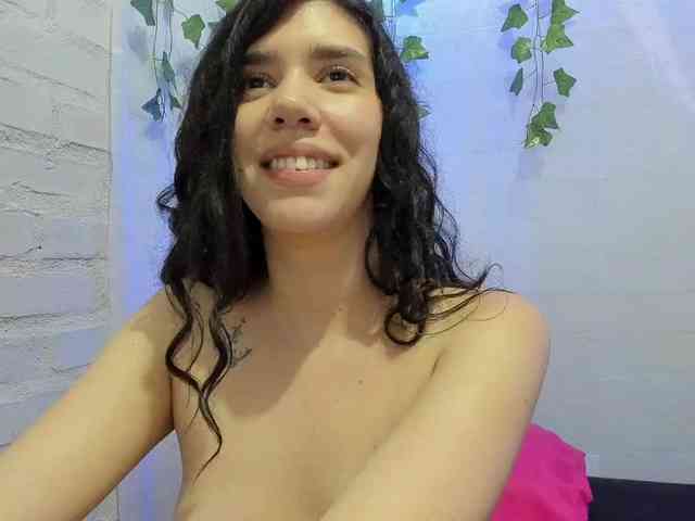 MaddyColombiana