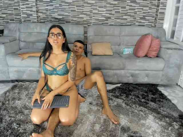 Liam-MiaXXX webcam