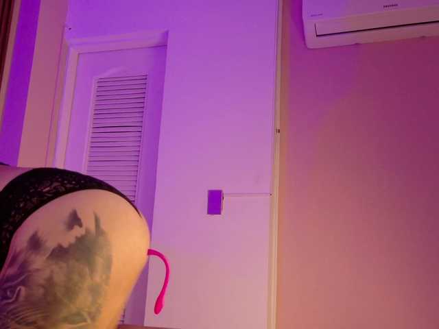  Alice-Bennett chat room
