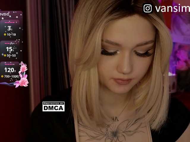 vanslly's BongaCams show and profile