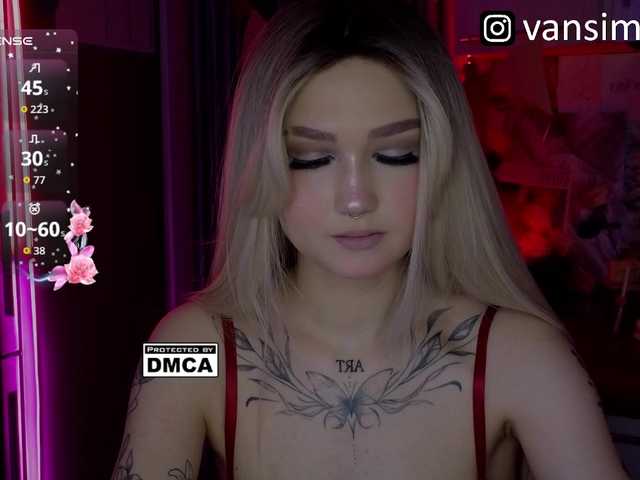 vanslly's BongaCams show and profile