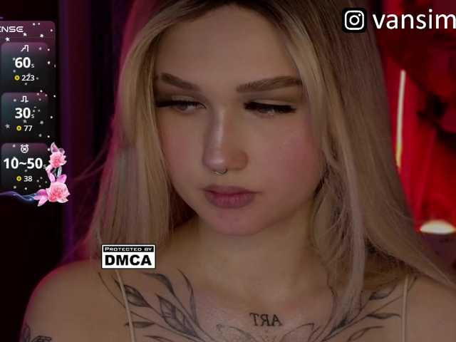 vanslly's BongaCams show and profile