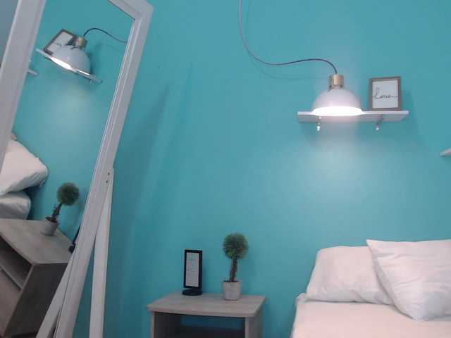  SelenaRoyal chat room