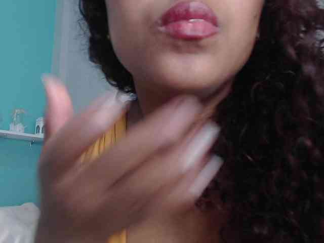 SelenaRoyal webcam
