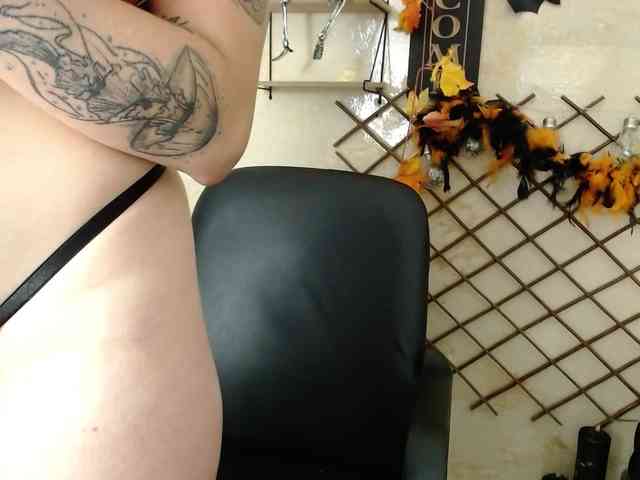 PerlaStonee webcam