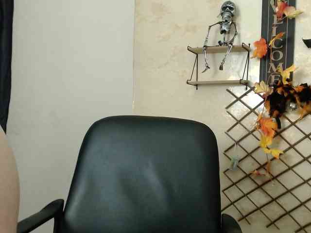 PerlaStonee Live Webcam on BongaCams