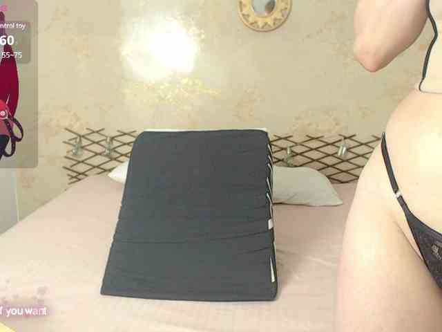 PerlaStonee webcam