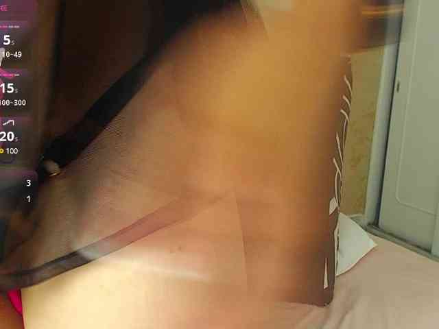 PerlaStonee webcam