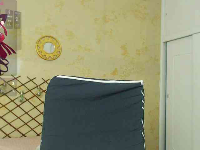 PerlaStonee webcam