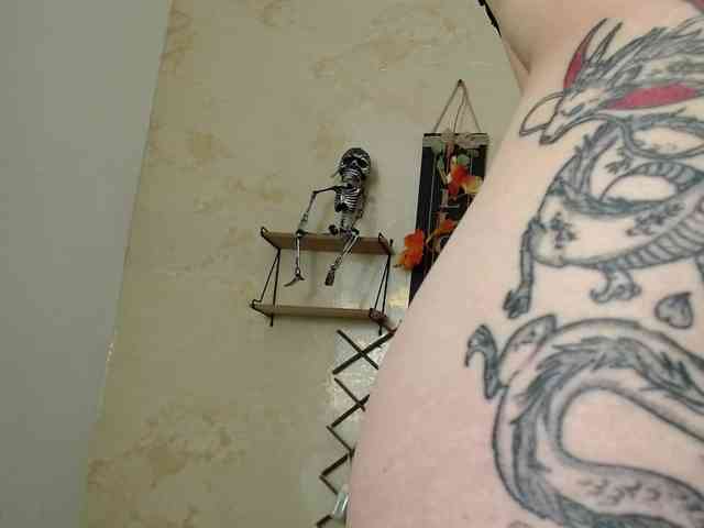 PerlaStonee webcam