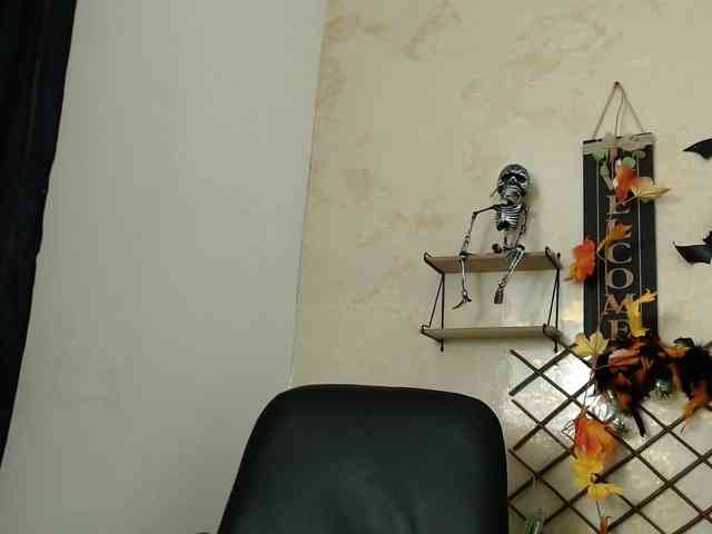 PerlaStonee webcam
