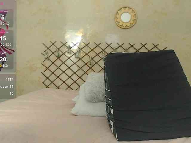 PerlaStonee webcam