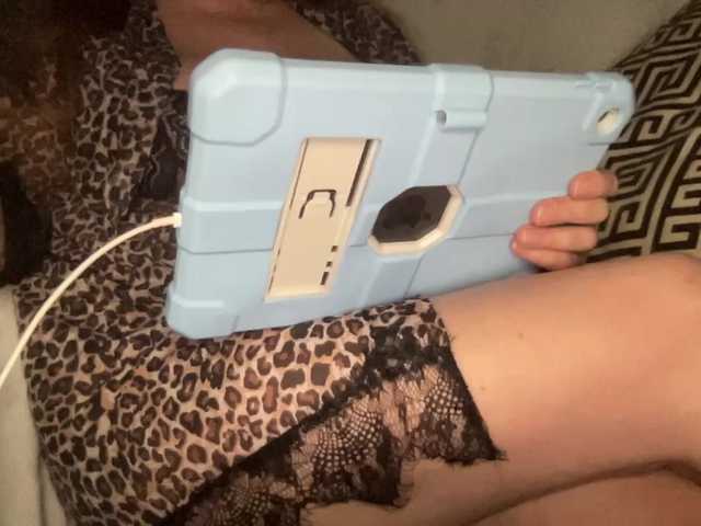 TexasMommy's BongaCams show and profile