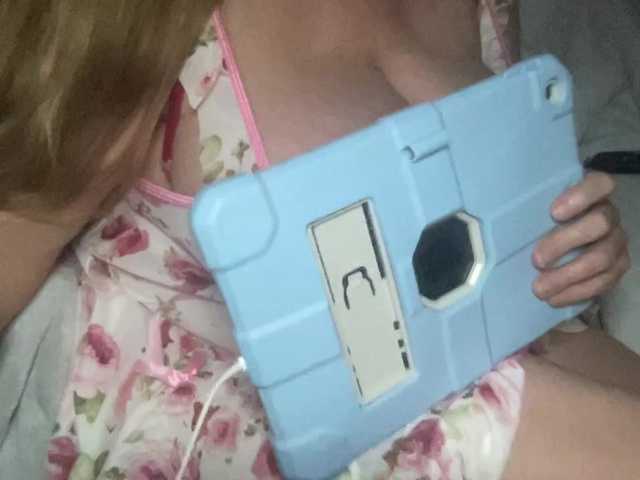 TexasMommy's BongaCams show and profile