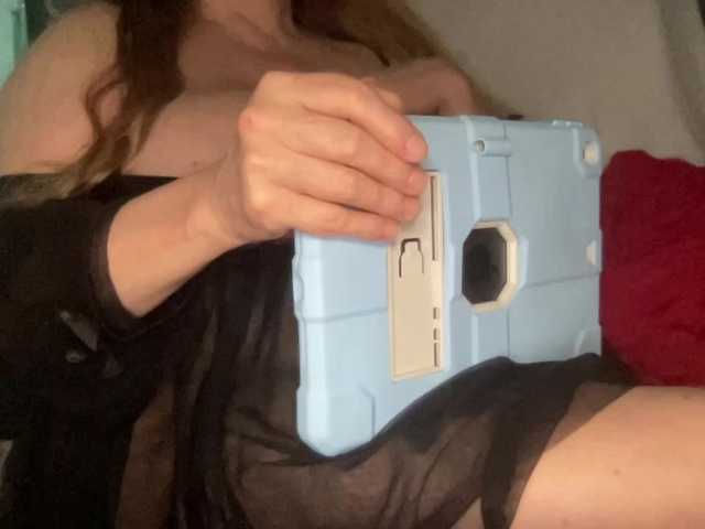 TexasMommy's BongaCams show and profile