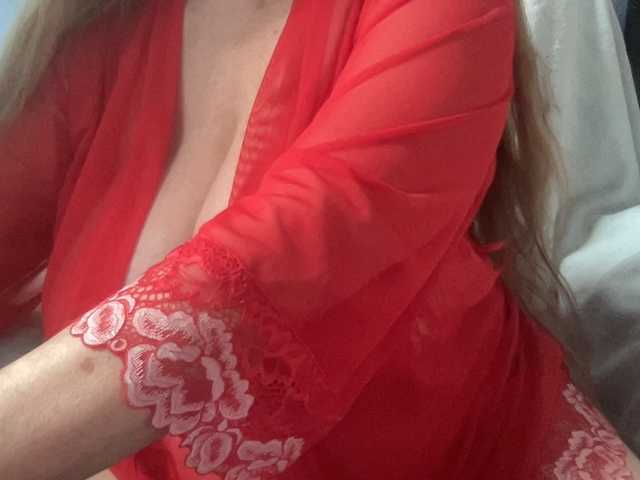 TexasMommy's BongaCams show and profile