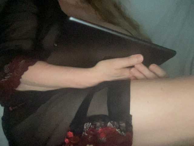 TexasMommy's BongaCams show and profile