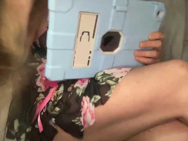 TexasMommy's BongaCams show and profile