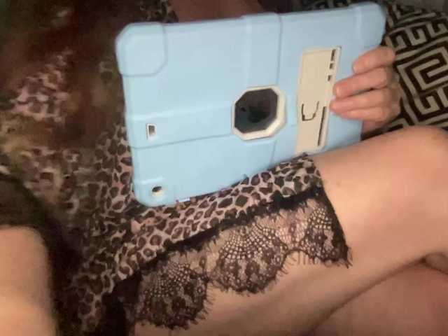 TexasMommy's BongaCams show and profile