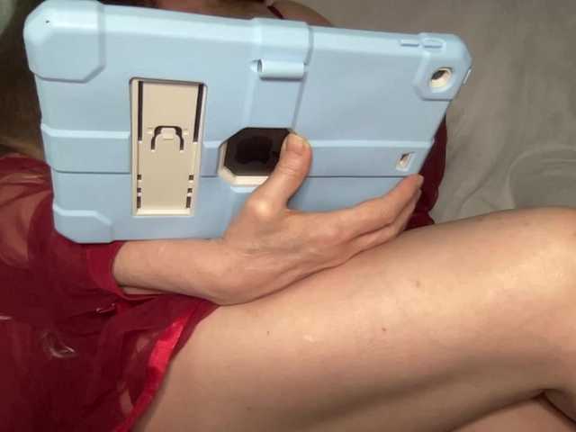 TexasMommy's BongaCams show and profile